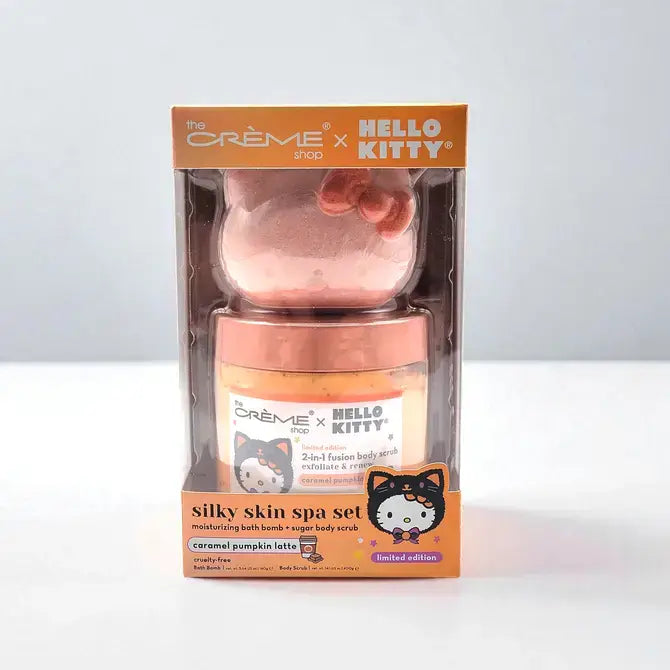 HELLO KITTY Caramel Pumpkin Latte Bath Bomb + Scrub Duo Set