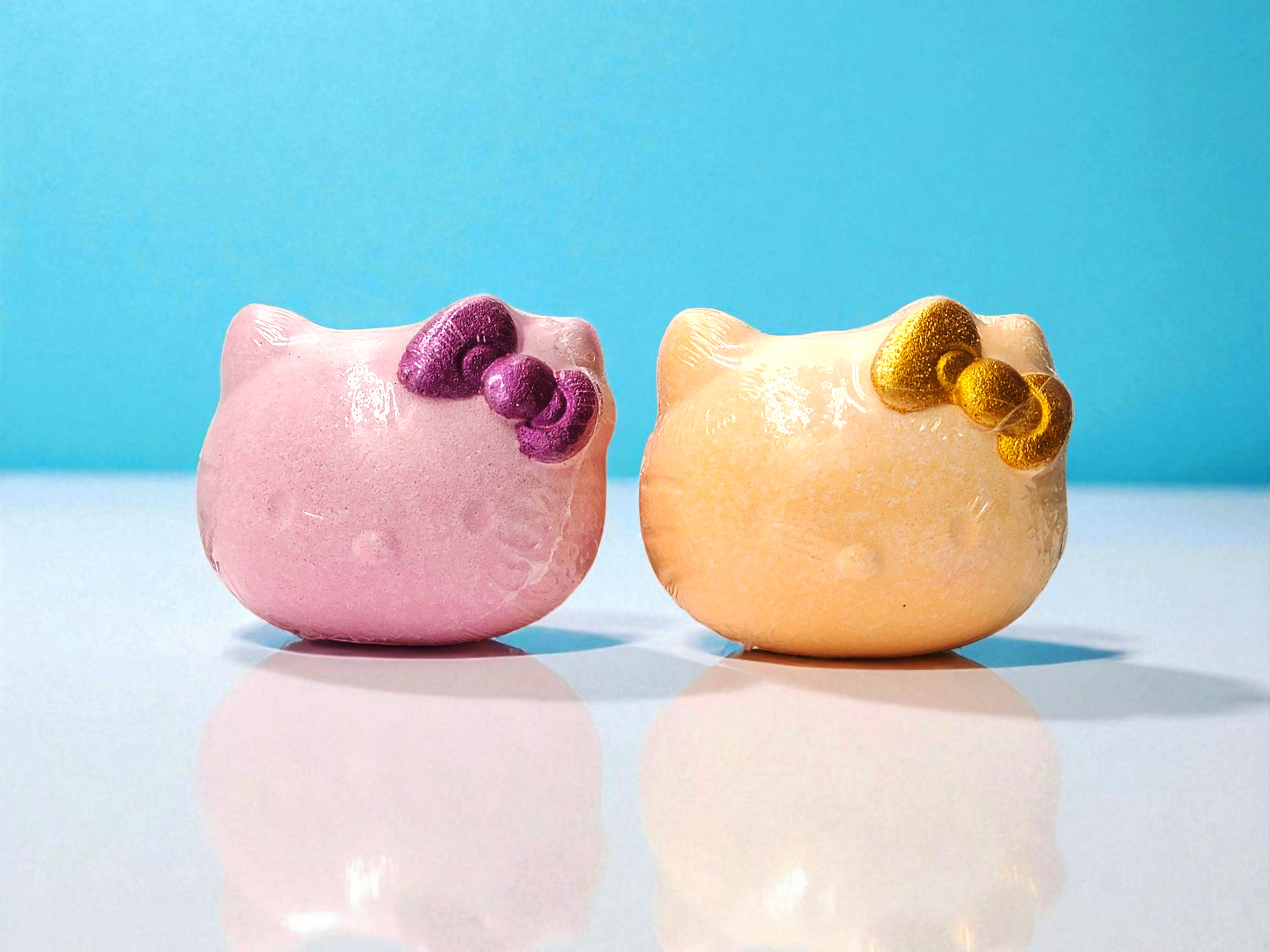 The Crème Shop x Hello Kitty Aromatherapy Bath Bomb Duo